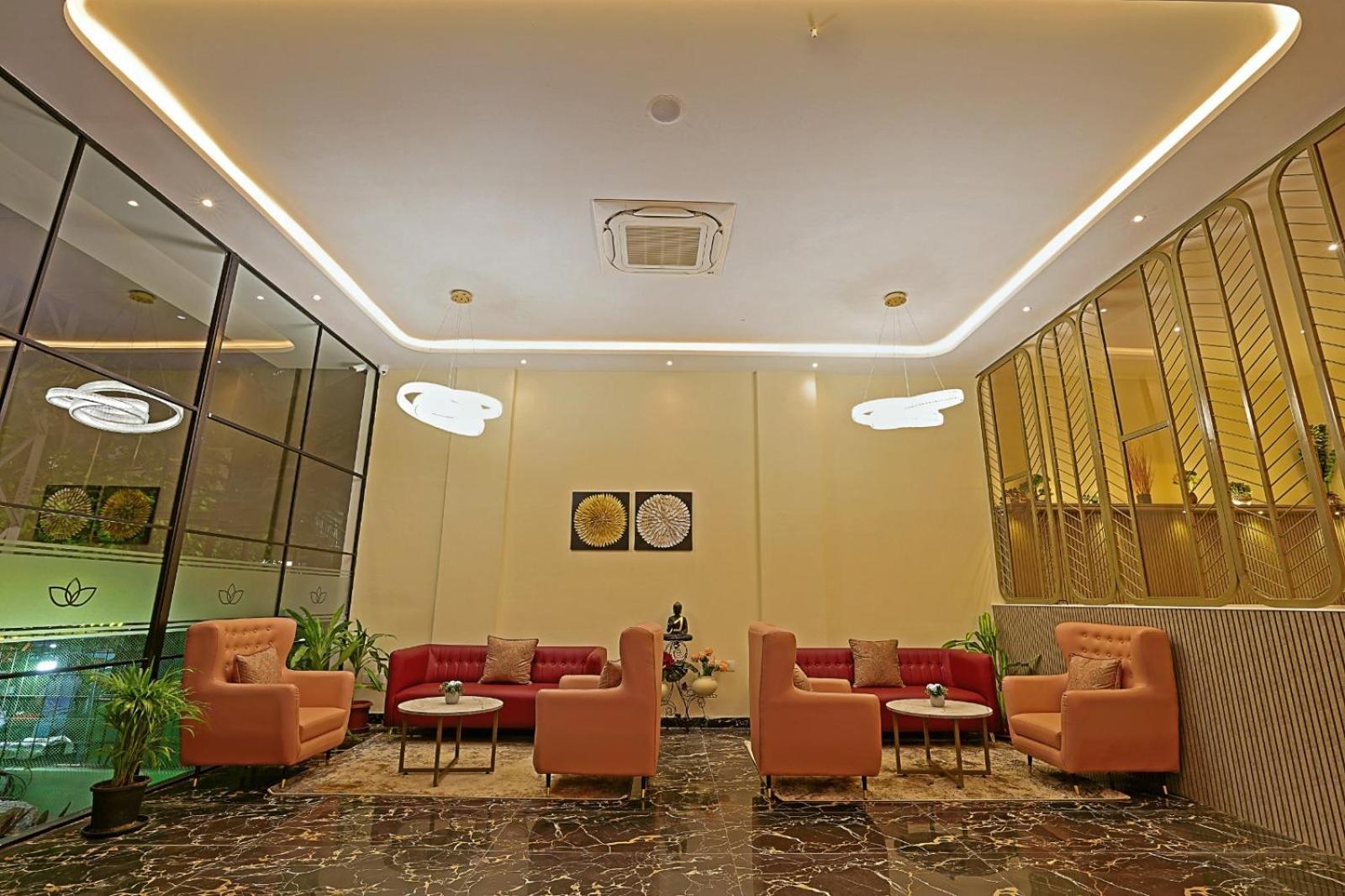 Grand Continent Hotel Gachibowli Near Us Consulate ภายนอก รูปภาพ